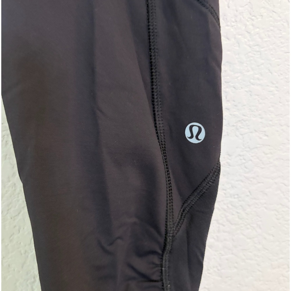 Lululemon Run Speed Track Crop Black Leggings SIZE 4 - Picture 5 of 6